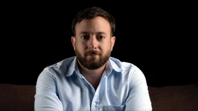 Agustín Laje, politólogo argentino y primer orador confirmado de la Cumbre 11D de La Libertad Avanza Uruguay
