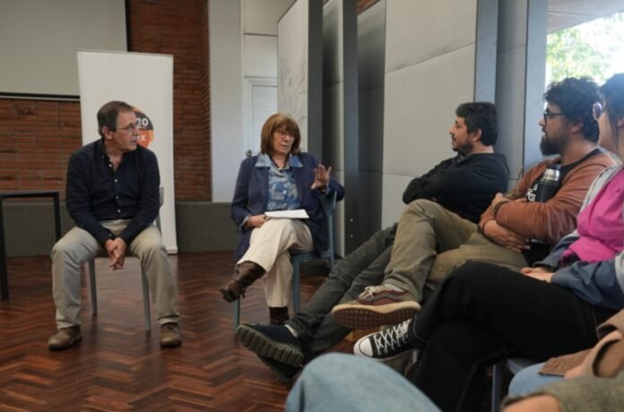 Presentación de resultados del estudio sobre salud mental en el Municipio A, Programa APEX-Udelar